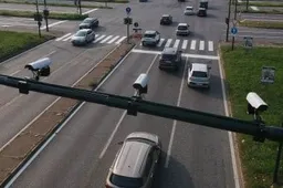 Telecamere ai semafori Torino: nel primo giorno oltre 600 infrazioni