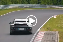 Porsche 911 GT3 992: i primi test al Nurburgring promettono bene [VIDEO]