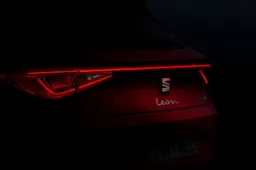 Nuova Seat Leon 2020: il lato B si mostra in anteprima