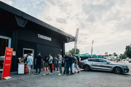 BYD apre a Torino: in anteprima italiana la nuova Seal