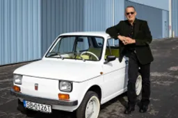 Tom Hanks vende, per beneficenza, la sua Fiat 126 prodotta in Polonia