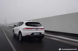 Alfa Romeo raddoppia la produzione di Tonale a Pomigliano d’Arco: tanta la richiesta