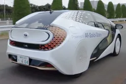 Batteria allo stato solido : Toyota punta a rivoluzionare il mercato in anticipo