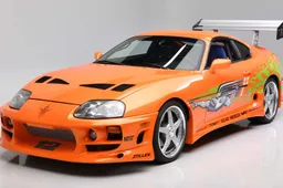 La Toyota Supra di Paul Walker, protagonista di Fast and Furious, andrà presto all'asta
