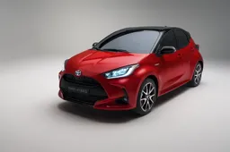 Nuova Toyota Yaris 2020: motore ibrido, data uscita, interni e altre informazioni