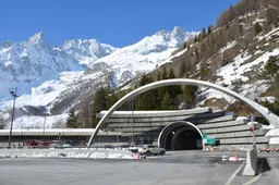 Traforo Monte Bianco: prevista la chiusura programmata a causa dell'amianto