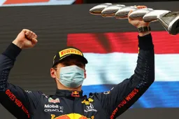 I trofei Pirelli consegnati sul podio a Imola raccontati da chi li ha creati [VIDEO]