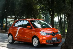 Renault Twingo Electric 2021: prova in anteprima, interni, autonomia e prezzi