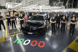 Prodotto l’Urus numero 10.000: Lamborghini festeggia