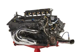 L'ultimo V12 usato da Ferrari in F1 è all'asta: è un pezzo da museo