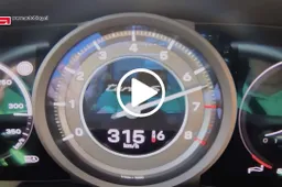 Velocità massima Porsche 911 Turbo S: i 327 km/h non fanno paura [VIDEO]
