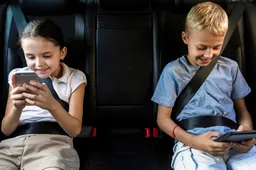 Viaggi in auto con i figli: 5 errori che fanno tutti