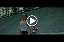 Il nuovo video di Irama è stato girato a Monza, nel tempio della velocità