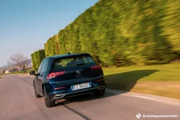 Nuova Volkswagen Golf: Il futuro elettrico della berlina è già scritto?