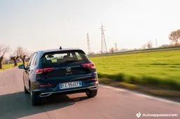 Niente Volkswagen Golf 9 con motori termici: finisce un’era