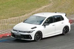 Questa potrebbe essere la Golf R definitiva: monta il 5 cilindri della RS 3