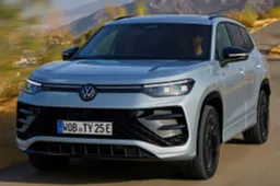 Nuova Volkswagen Tayron: i prezzi e i motori. Le informazioni