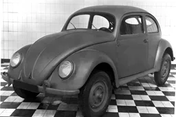 Nel 1945 iniziava la produzione di serie del Maggiolino Volkswagen