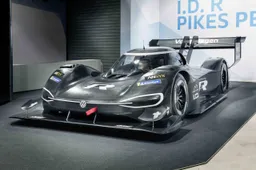 Volkswagen ID R Pikes Peak: tolti i veli al nuovo prototipo elettrico