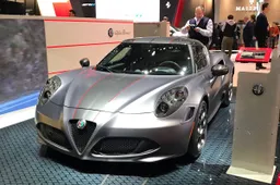 Alfa Romeo 4C Coupè Competizione | Salone di Ginevra 2018 [LIVE]