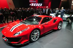 Ferrari 488 Pista: eccola al Salone di Ginevra 2018