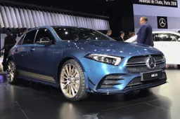 Mercedes AMG A 35 2019 | Salone di Parigi 2018 [LIVE]