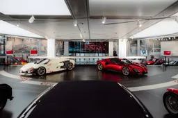 Il regalo di Natale più bello per gli Alfisti: la nuova 33 Stradale torna a "casa"