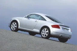 Automobili ed emozioni: un binomio in via d’estinzione?