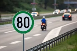 Stanno arrivando davvero i cartelli stradali verdi? Ecco cosa cambia per chi guida in Italia