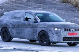 Dacia prepara il colpo dell’anno: spuntano le foto della maxi berlina familiare contro la Skoda Octavia