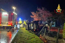 Schianto mortale a Bassano del Grappa: Jeep si ribalta nella notte, inutili i soccorsi