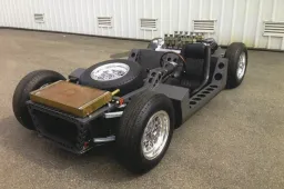 Quando Lamborghini mostrò l’anima nuda della Miura: il telaio che inventò la supercar