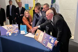 120 Anni di ACI: al MAUTO Annullo e Francobollo celebrativo