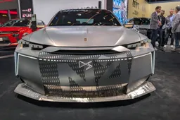 DS Taylor Made N°4 Concept: il pilota di Formula E disegna la berlina del futuro (ispirata ai videogiochi)