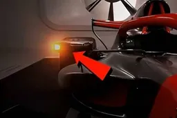 Le nuove F1 hanno le frecce sugli specchietti: sai a cosa servono?