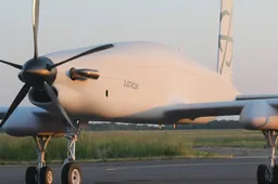 Renault entra nel mondo dei droni militari: cosa sappiamo sull’accordo con il governo francese