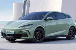 BYD lancia la sfida a BMW M, Mercedes AMG ed Audi RS: in arrivo una nuova divisione sportiva?