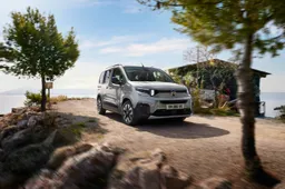 Il Diesel non si arrende: Citroën Berlingo rilancia il 100 CV per chi lavora sodo