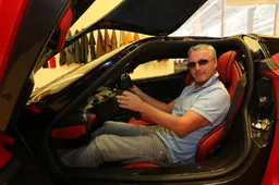 Dalla Ferrari al mattone: la nuova vita da magnate immobiliare di Eddie Irvine (lontano dalle corse)