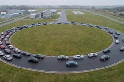 L'effetto farfalla in autostrada: ecco perché ci fermiamo in coda anche quando non c'è nessun incidente