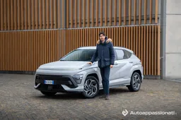 Prova Hyundai Kona Full Hybrid N Line: veste sportiva e 20 km al litro. Il mio test drive