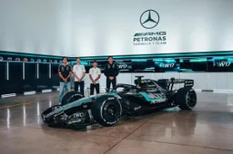 Ombre sulla Mercedes: La FIA indaga sulle tempistiche dell'aerodinamica attiva della W17