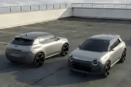 Ritorno al futuro per la FIAT Ritmo: il geniale (e muscoloso) render che fa sognare il web