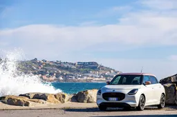 Suzuki Swift Sakura: l'edizione speciale da 21.950 euro che celebra l'eleganza giapponese