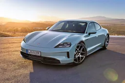 Addio Taycan e Panamera? Porsche valuta una berlina unica