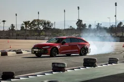 Debutto ibrido per la nuova Audi RS 5: 639 CV e un inedito sistema di torque vectoring elettromeccanico