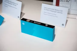 MG anticipa tutti con la prima batteria allo stato semi-solido prodotta in serie