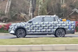 BYD fa sul serio anche tra i veicoli commerciali: avvistato in Cina un nuovo pick-up Ibrido Plug-in