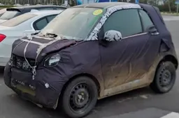 Il ritorno dell'icona urbana: avvistata la nuova smart #2 da 2,7 metri che promette 250 km di autonomia