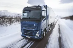 L’idrogeno secondo Volvo: al via i test su strada per i camion a combustione ad alta efficienza